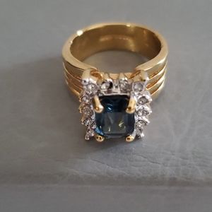 Costume cocktail ring